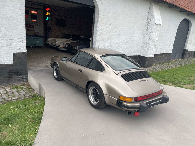 Porsche 911 SC