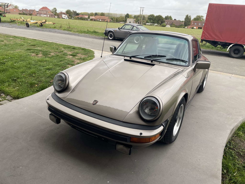 Porsche 911 SC