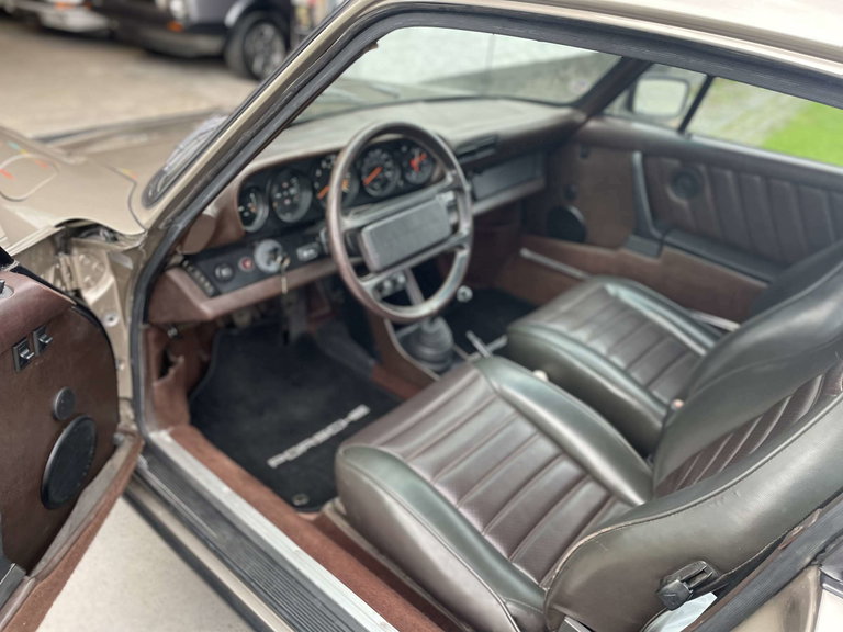 Porsche 911 SC