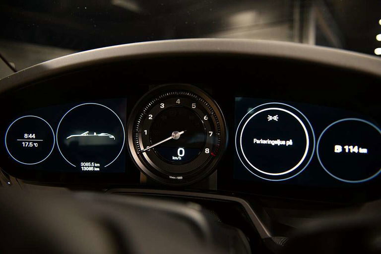 Porsche 992 Carrera 4S