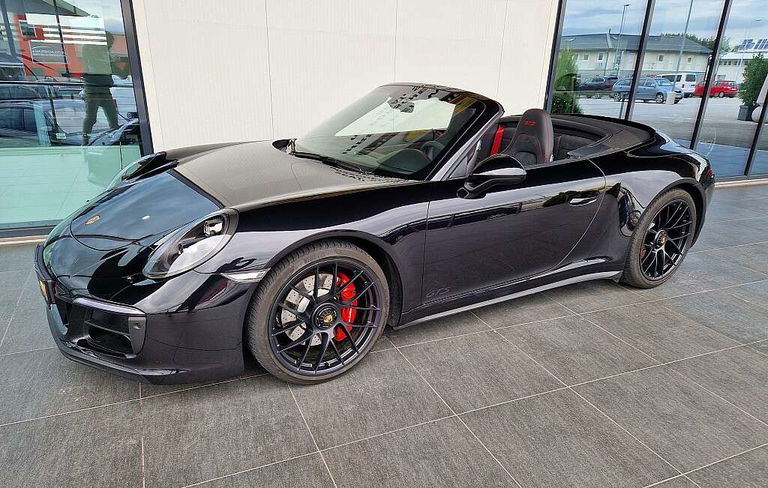 Porsche 991.2 Carrera GTS