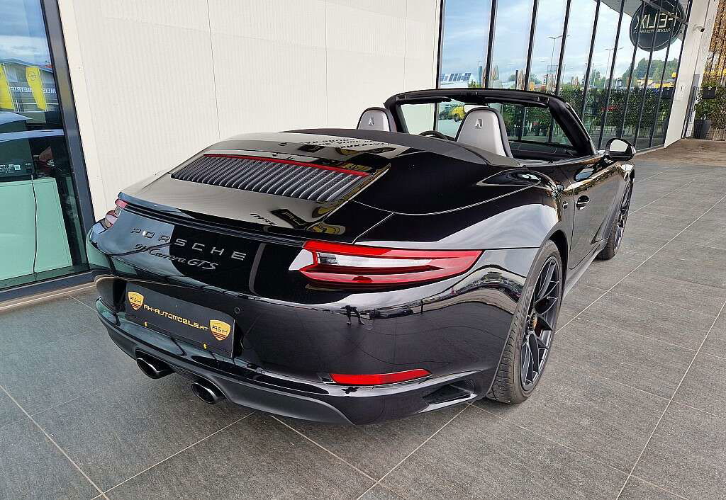 Porsche 991.2 Carrera GTS