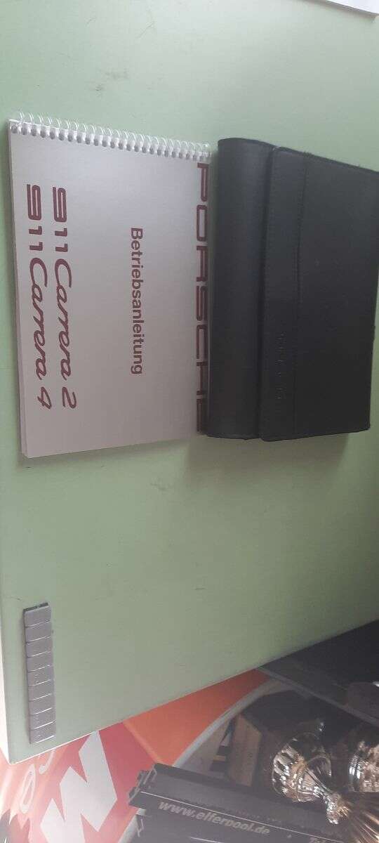 Porsche 964 Carrera 4