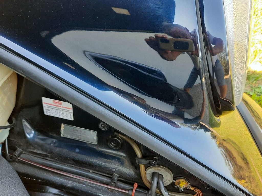 Porsche 964 Carrera 4