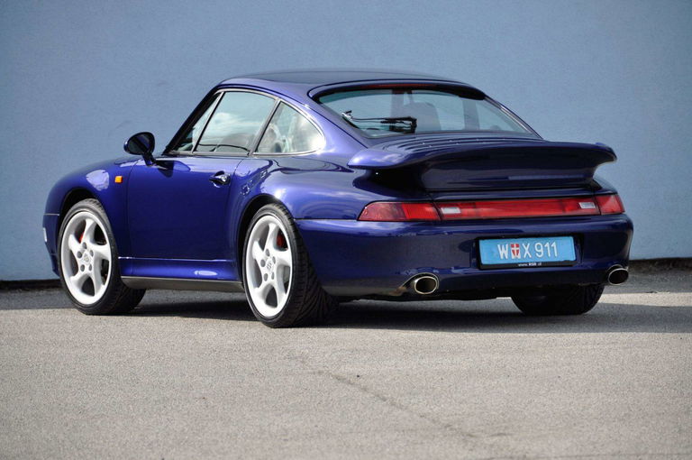 Porsche 993 Carrera 4S