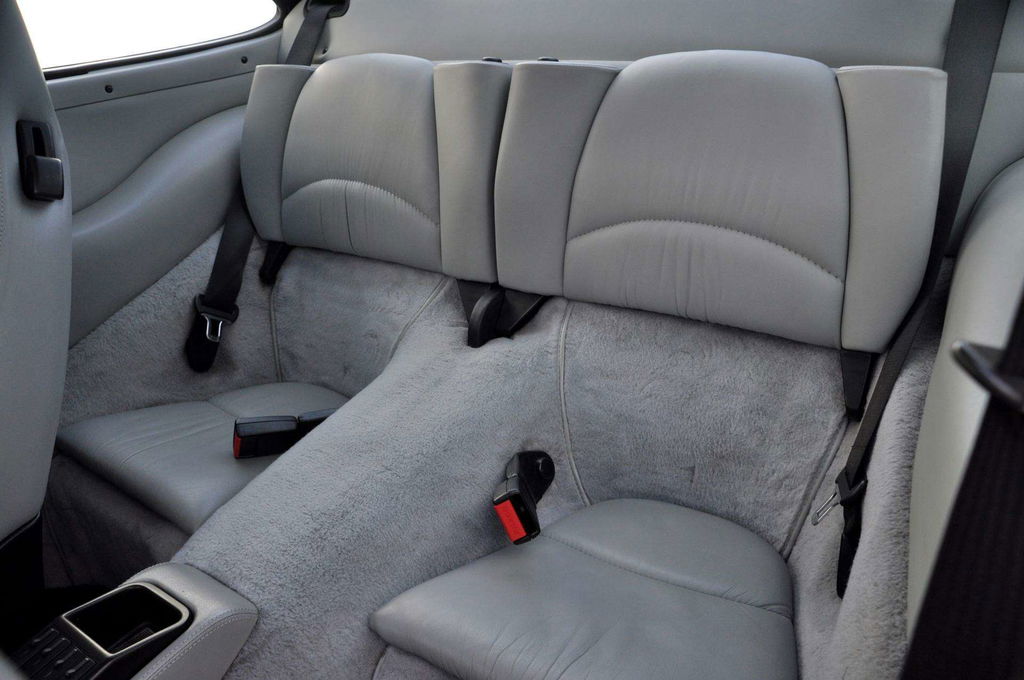 Porsche 993 Carrera 4S