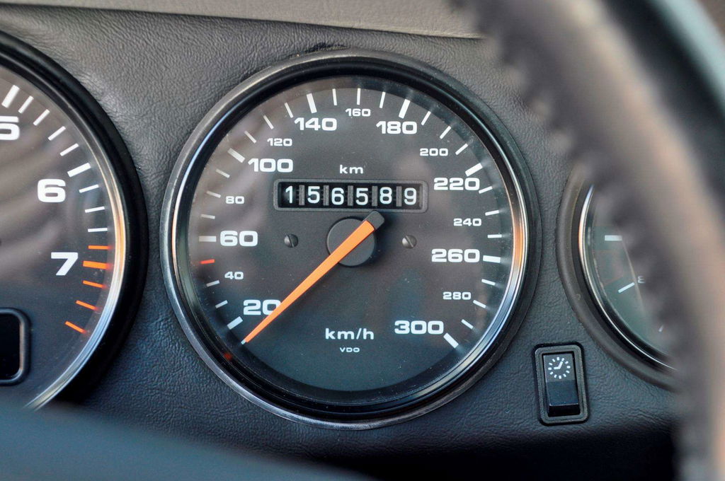 Porsche 993 Carrera 4S