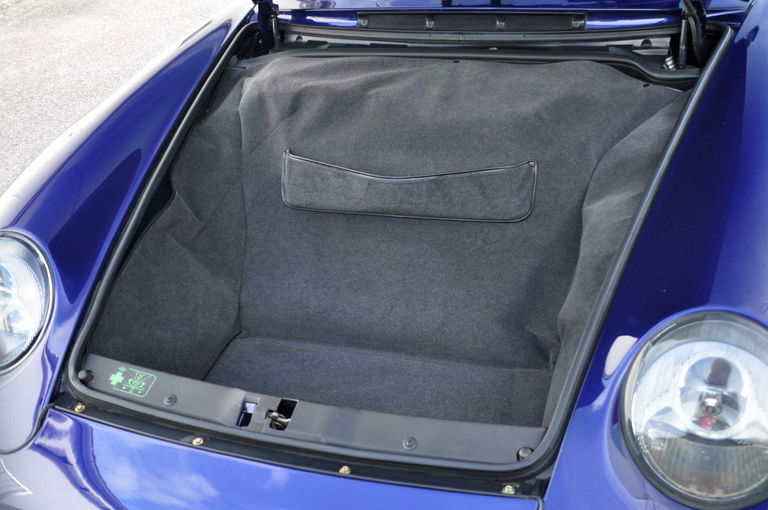 Porsche 993 Carrera 4S