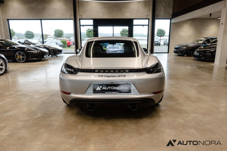 Porsche 718 Cayman GTS 4.0