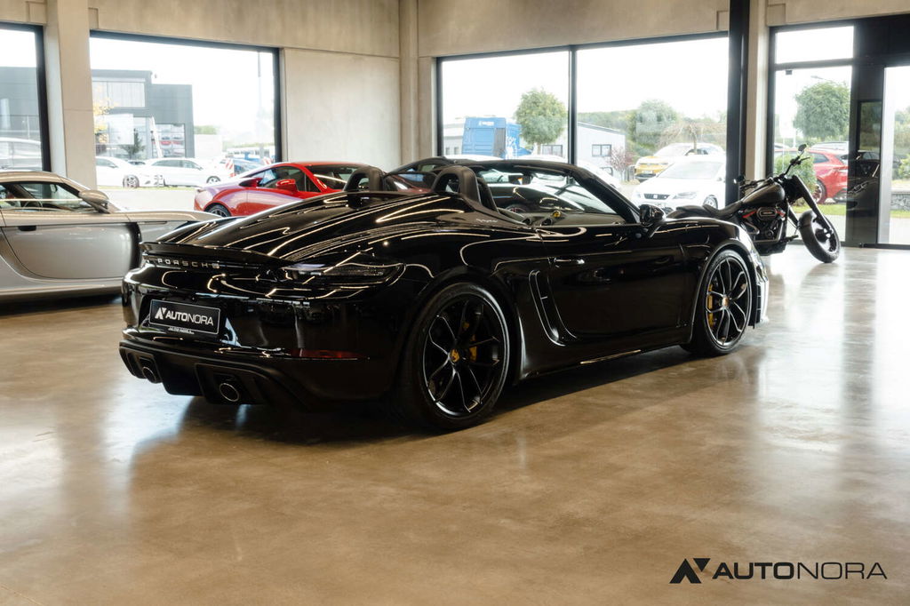 Porsche 718 Spyder