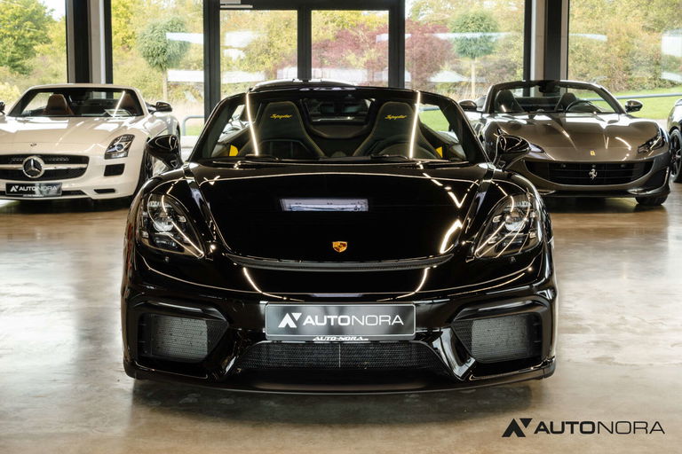 Porsche 718 Spyder