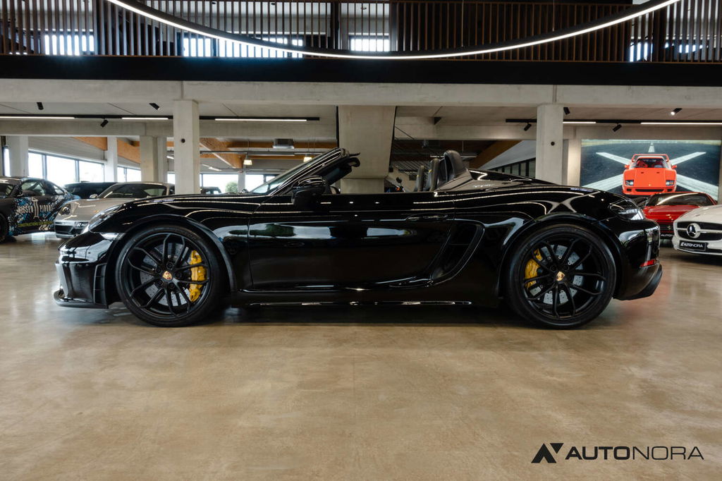 Porsche 718 Spyder