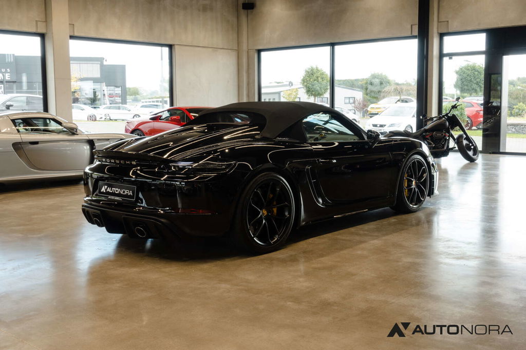 Porsche 718 Spyder
