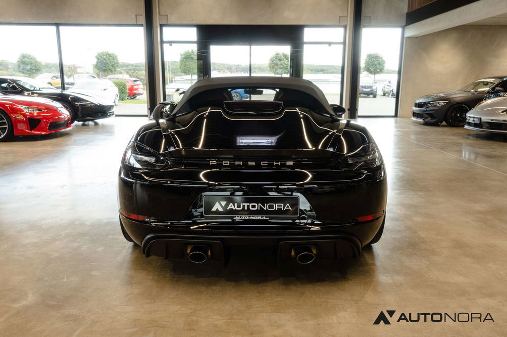 Porsche 718 Spyder