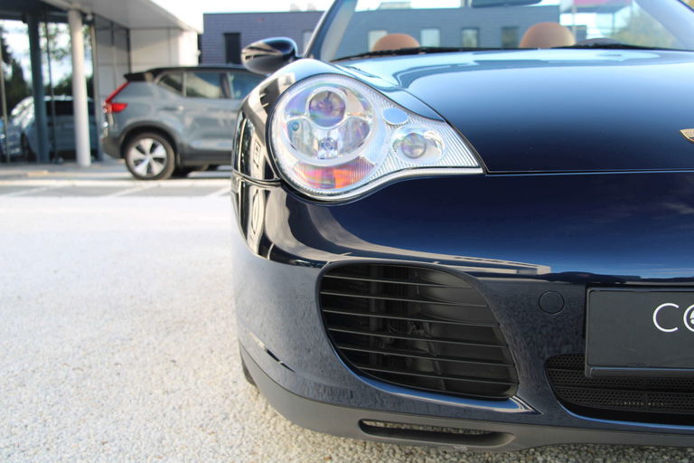 Porsche 996 Carrera 4S