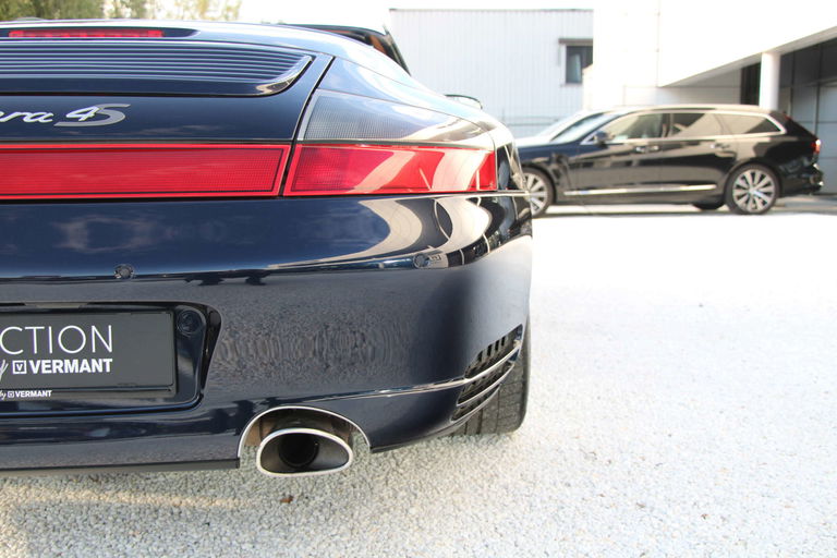 Porsche 996 Carrera 4S