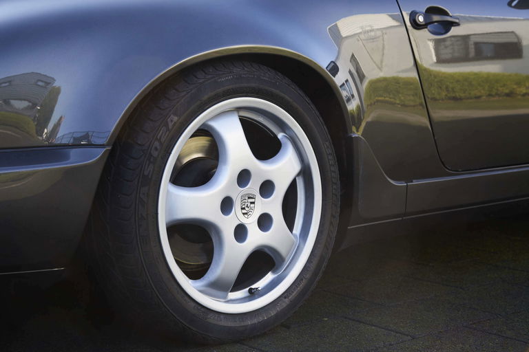 Porsche 964 Carrera 4