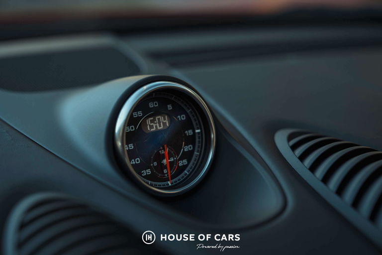 Porsche 718 Cayman T