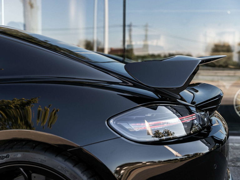 Porsche 718 Cayman GT4