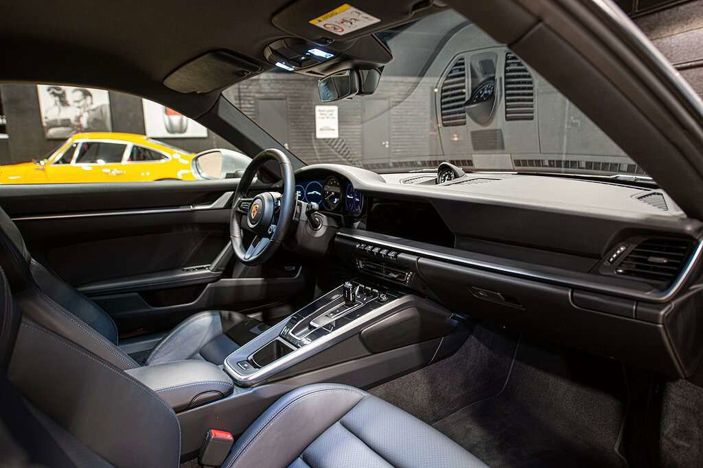 Porsche 992 Carrera S