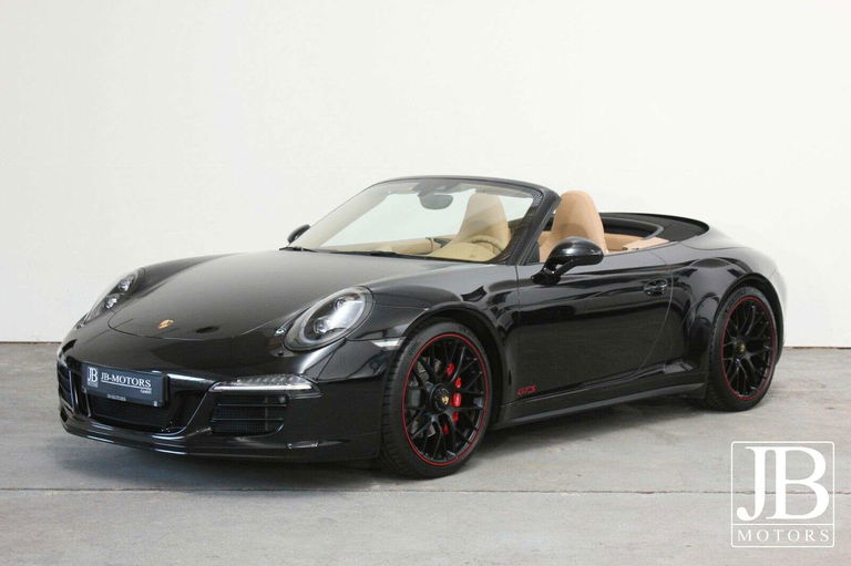 Porsche 991 Carrera GTS