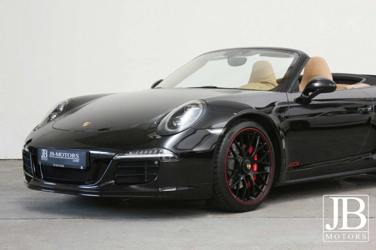 Porsche 991 Carrera GTS