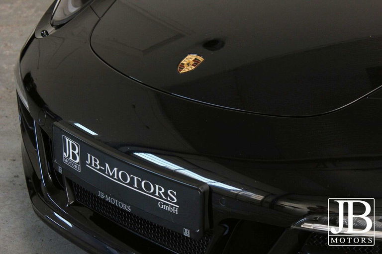 Porsche 991 Carrera GTS