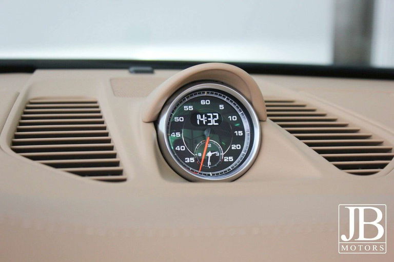 Porsche 991 Carrera GTS