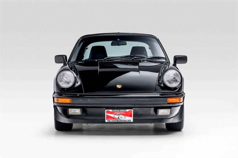 Porsche 911 Carrera 3.2 (US)