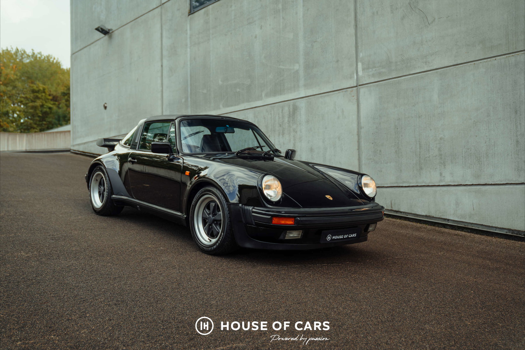 Porsche 911 type 930 Turbo 3.3l 5 speed - 1988 Porsche 911 type 930 Turbo 3.3l 5 speed - 1988