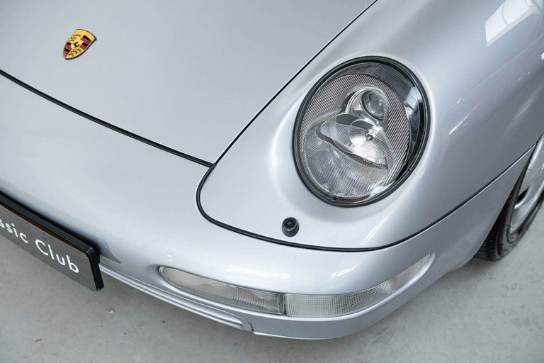 Porsche 993 Carrera 4