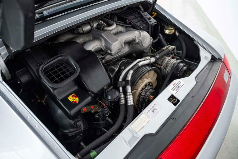 Porsche 993 Carrera 4
