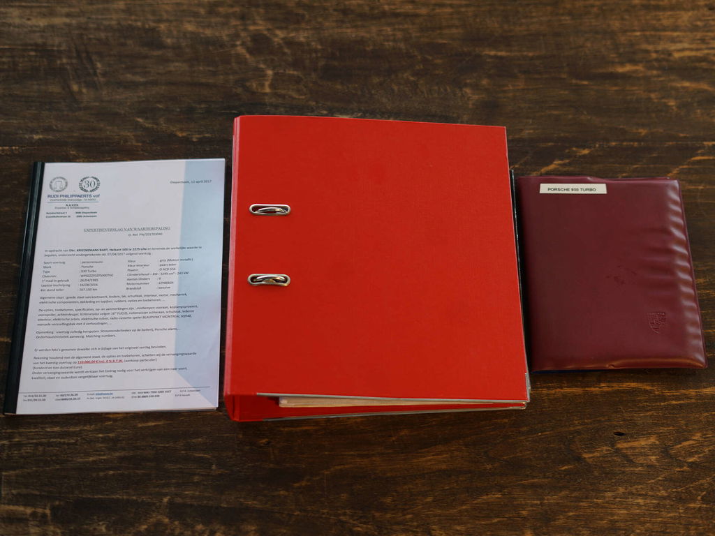 Porsche 911 Turbo 3.3