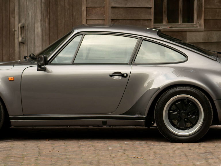 Porsche 911 Turbo 3.3