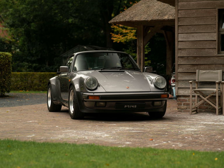 Porsche 911 Turbo 3.3