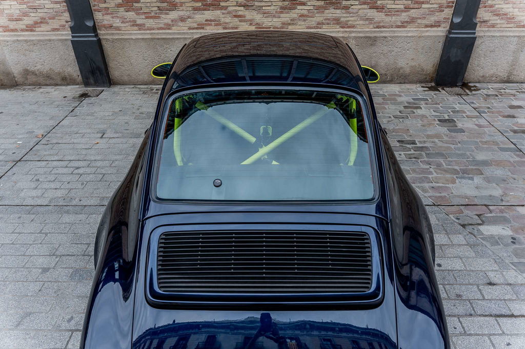 Porsche 964 Carrera 4