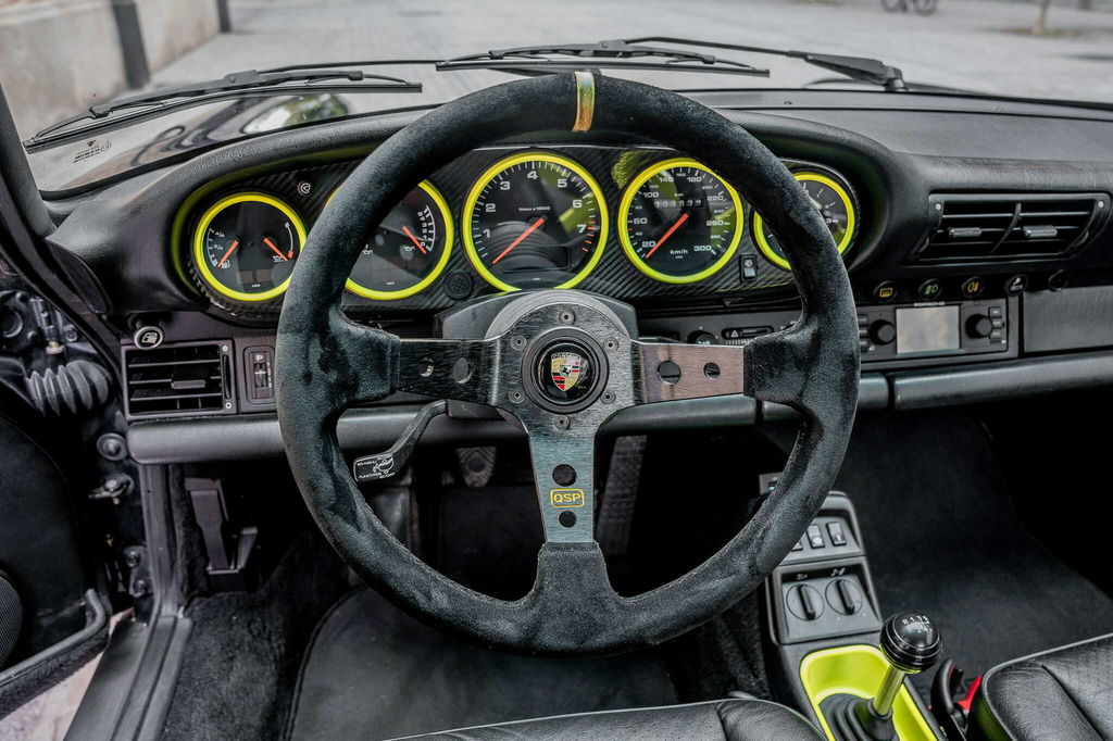 Porsche 964 Carrera 4