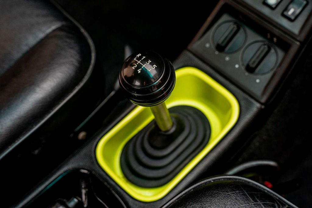 Porsche 964 Carrera 4