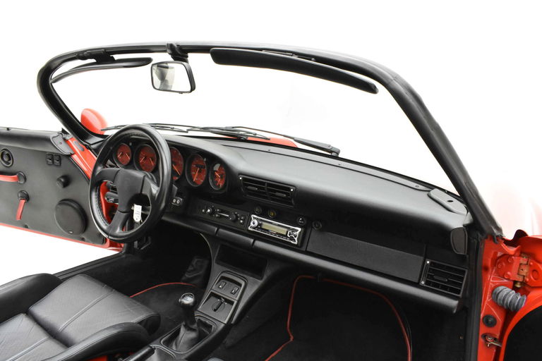 Porsche 964 Carrera 2 Speedster