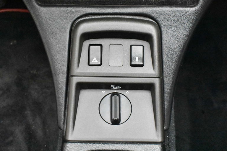 Porsche 964 Carrera 2 Speedster