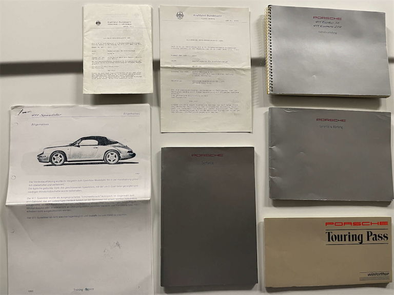 Porsche 964 Carrera 2 Speedster