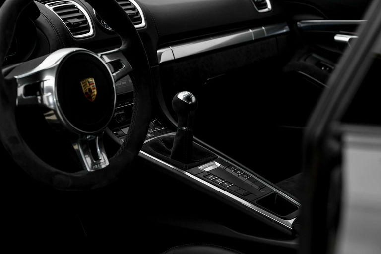 Porsche 981 Cayman GTS