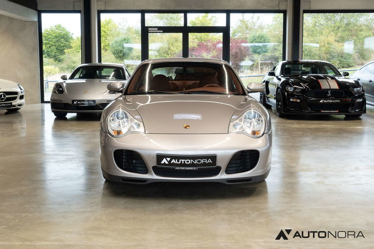 Porsche 996 Carrera 4S