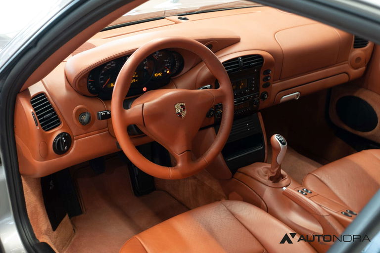 Porsche 996 Carrera 4S
