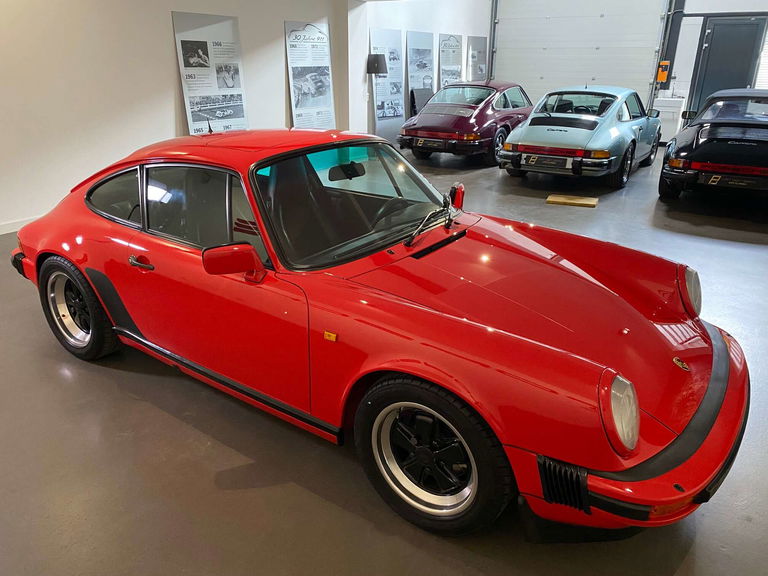 Porsche 911 Carrera 3.2