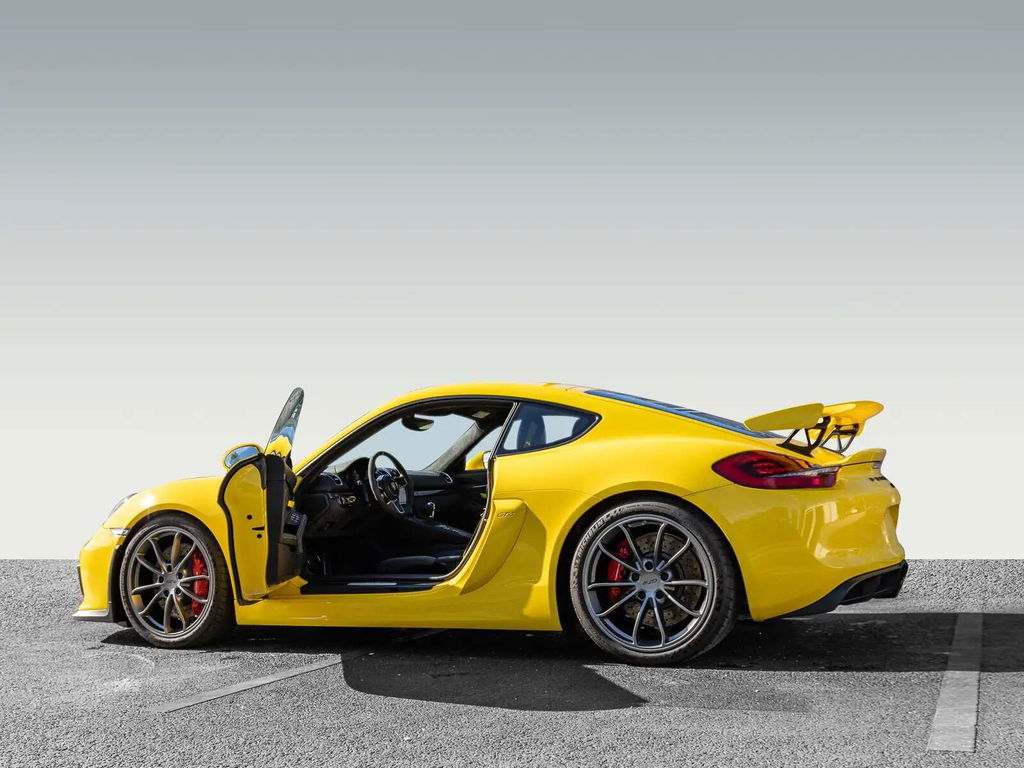Porsche 981 Cayman GT4