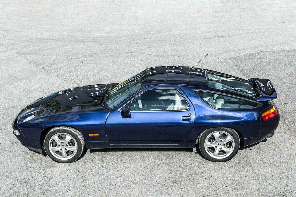 Porsche 928 GTS