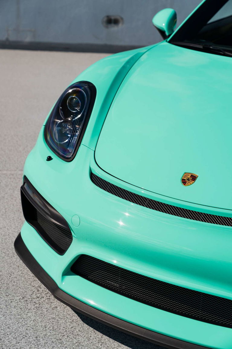 Porsche 981 Cayman GT4