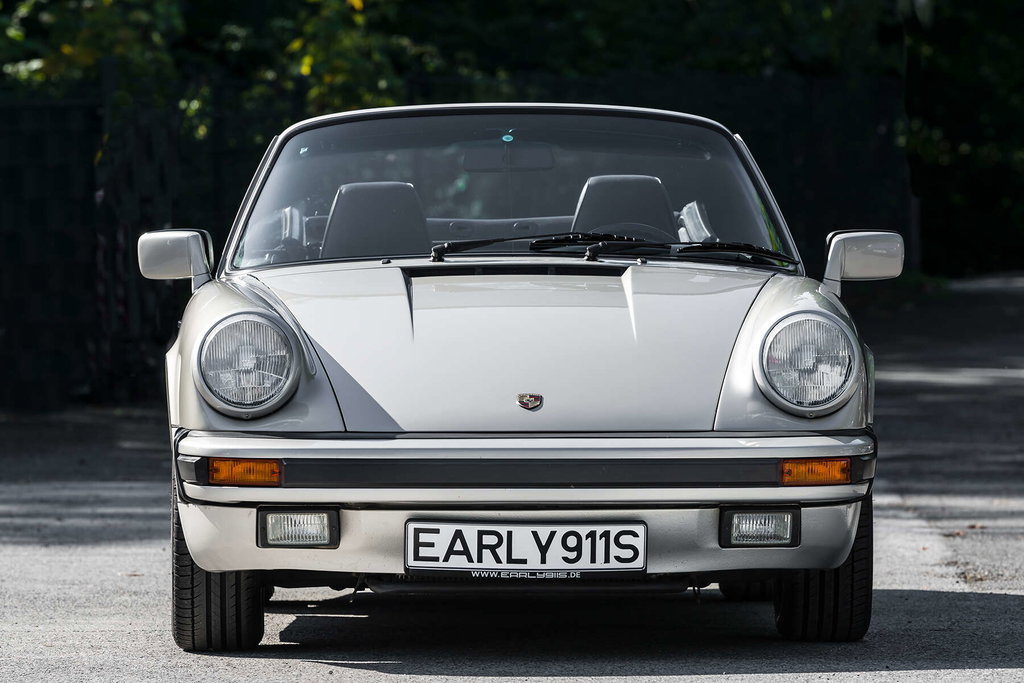 Porsche 911 Carrera 3.2