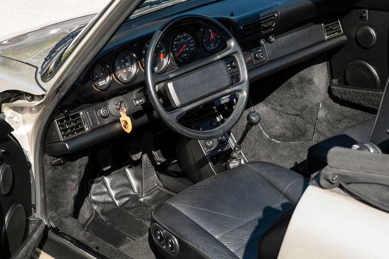 Porsche 911 Carrera 3.2